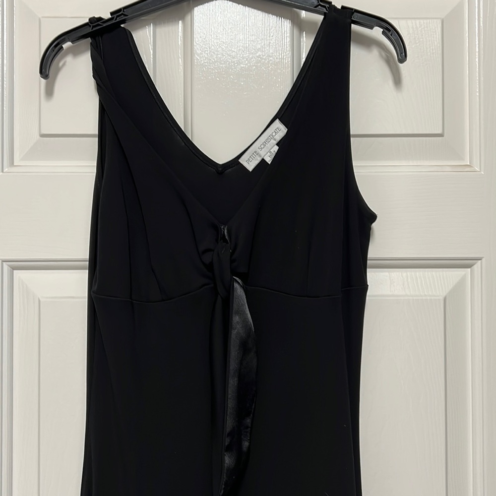 Black Sleeveless Dress